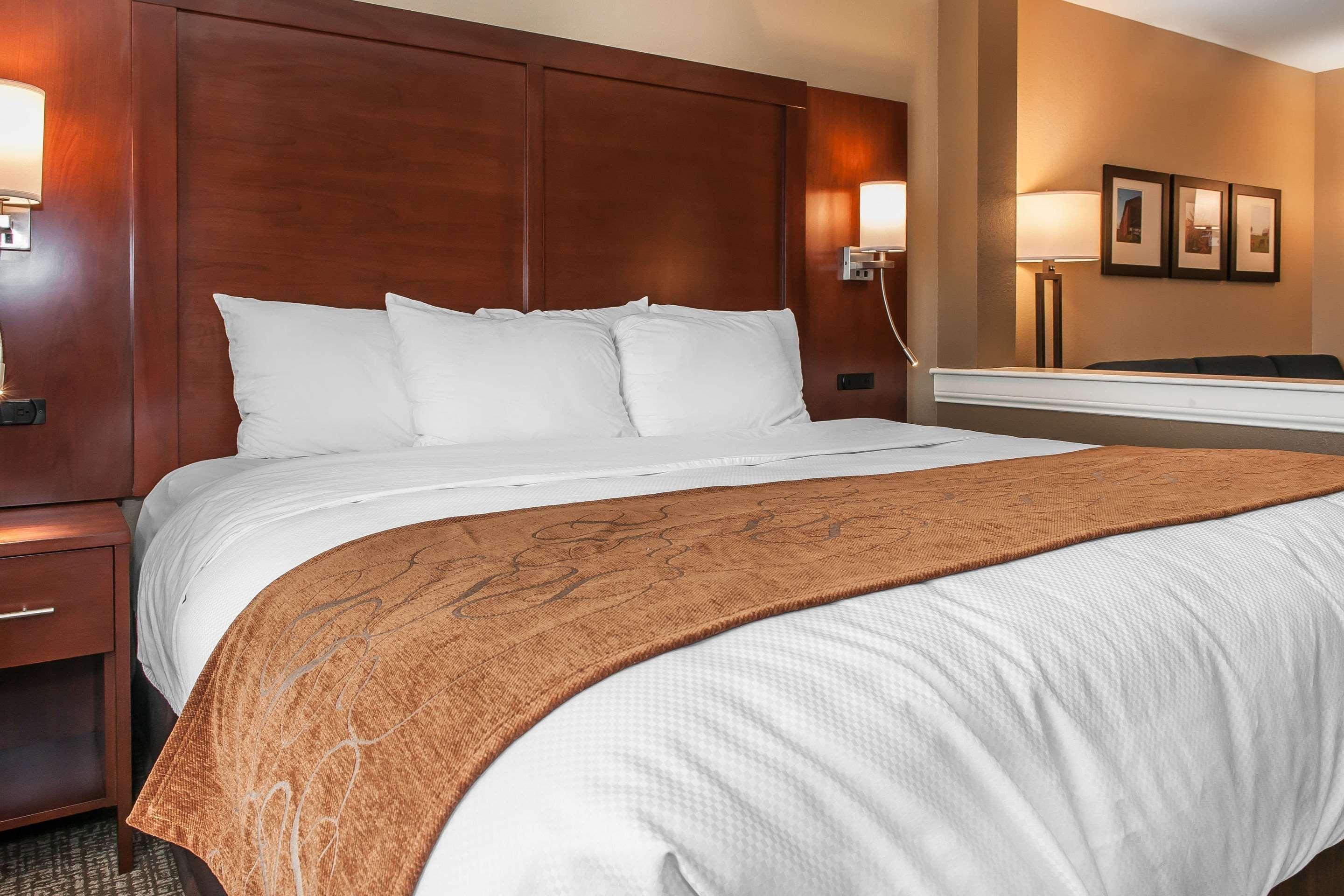 คอมฟอร์ต สวีทส์ Hotel Rensselaer ภายนอก รูปภาพ