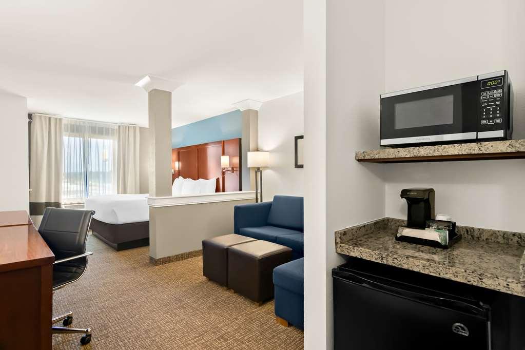 คอมฟอร์ต สวีทส์ Hotel Rensselaer ห้อง รูปภาพ