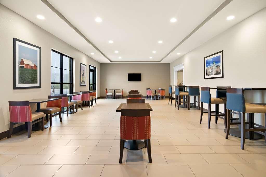 คอมฟอร์ต สวีทส์ Hotel Rensselaer ร้านอาหาร รูปภาพ